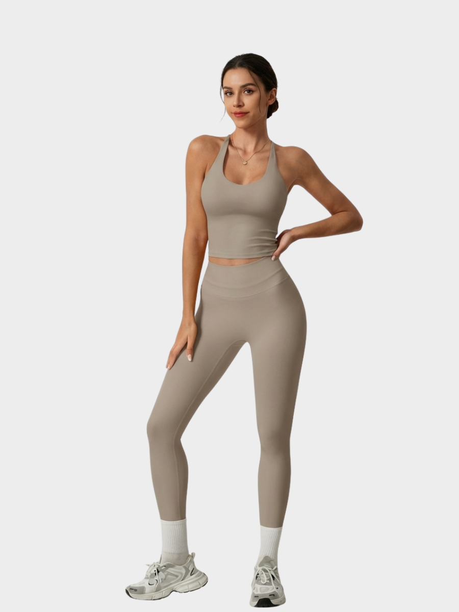 Performance Crisscross Set