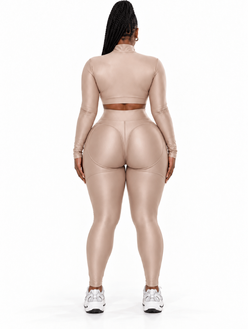 Sleek Hourglass Active Set