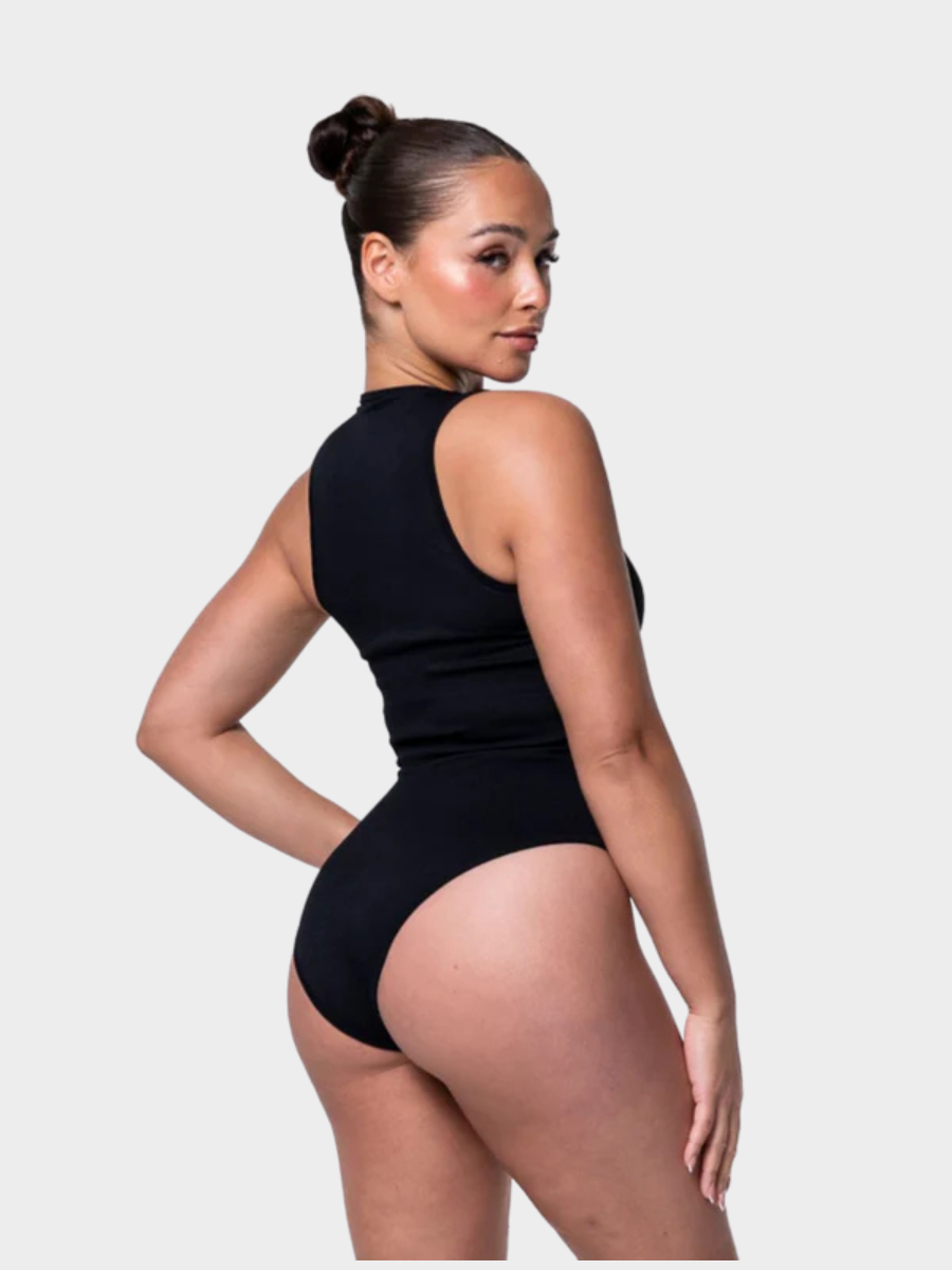 Body acanalado con forma de reloj de arena