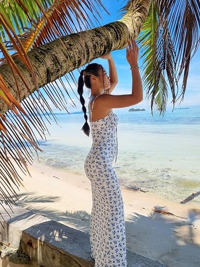 Floral tight spaghetti strap maxi dress