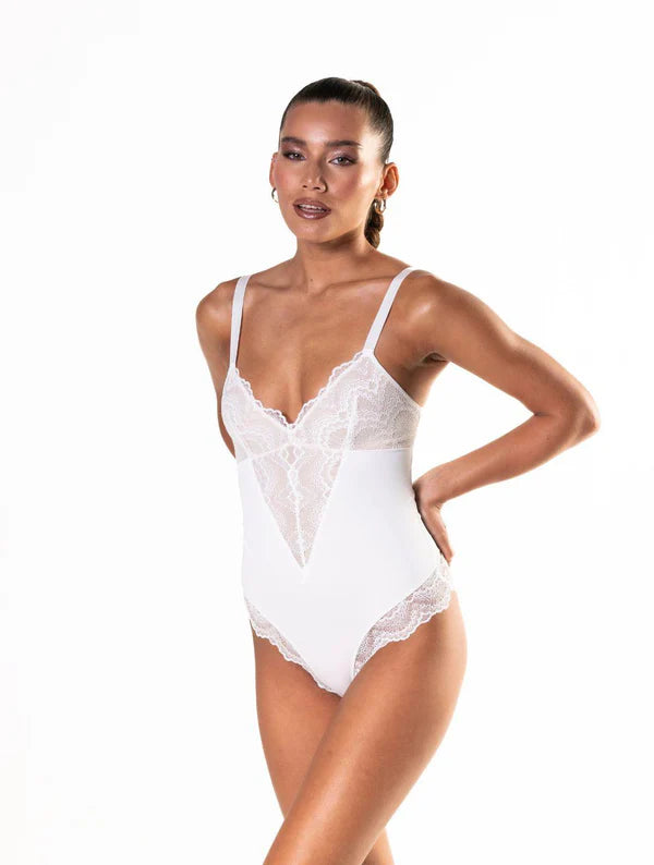 Shapewear à détails en demi-dentelle
