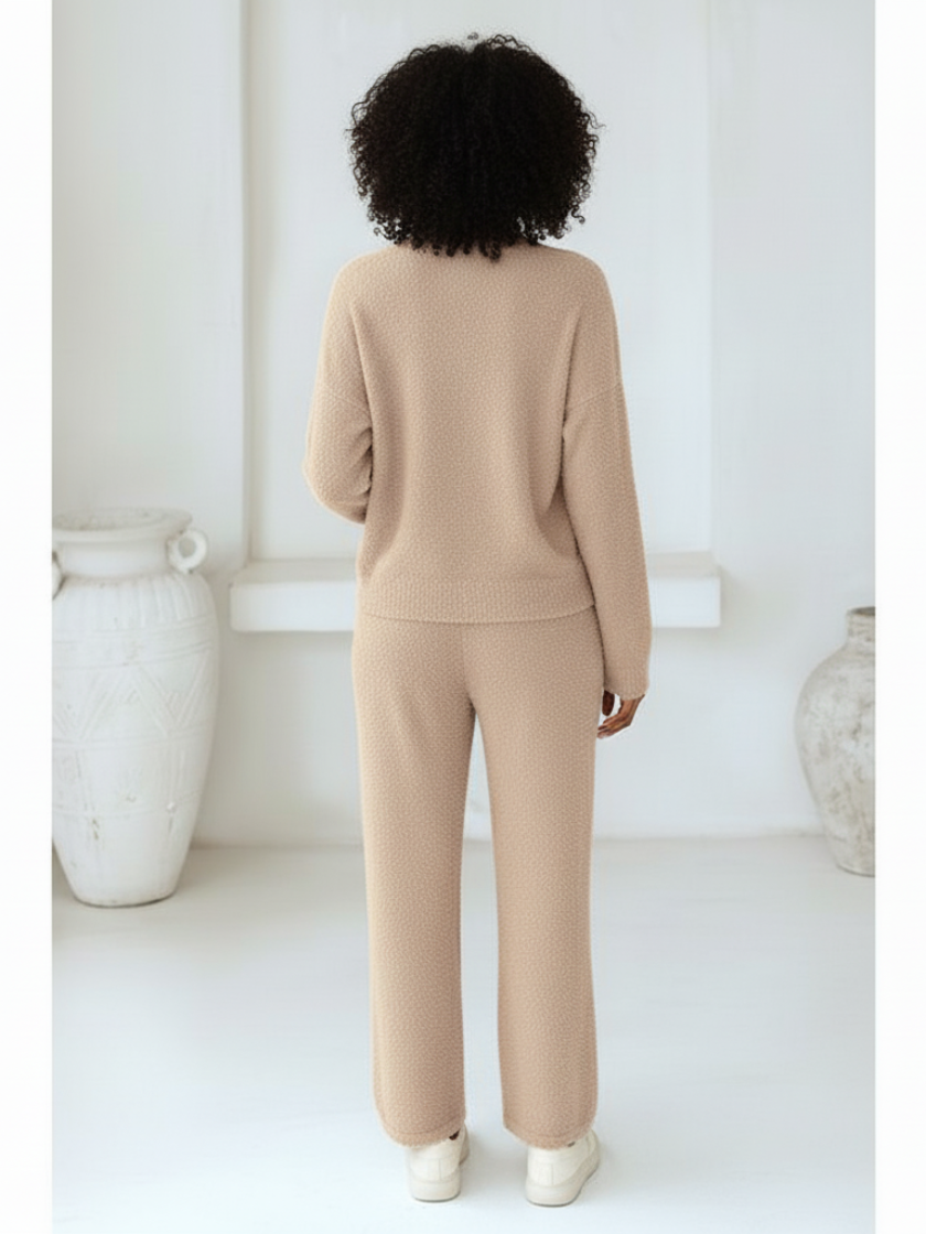 Minimalist Lounge Pajama Set