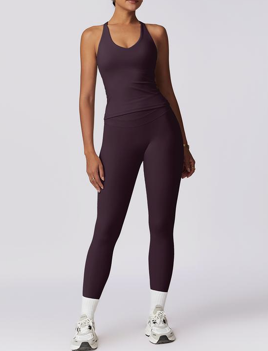 Performance Crisscross Set
