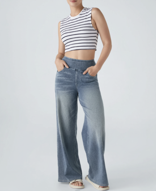 High Waist Wide-Leg Jeans