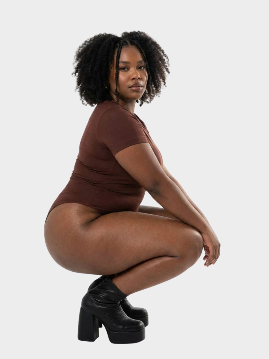 Body de cuello cuadrado con ajuste impecable